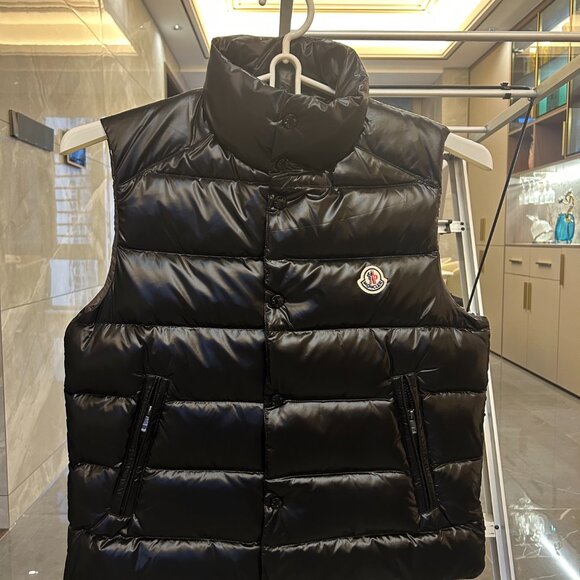 Moncler Women's Puffer Down Vest - Picture 3 of 4